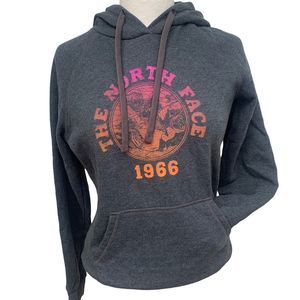 The North Face Heather Grey Colorful Hoodie Hooded Sweatshirt Size Medium M